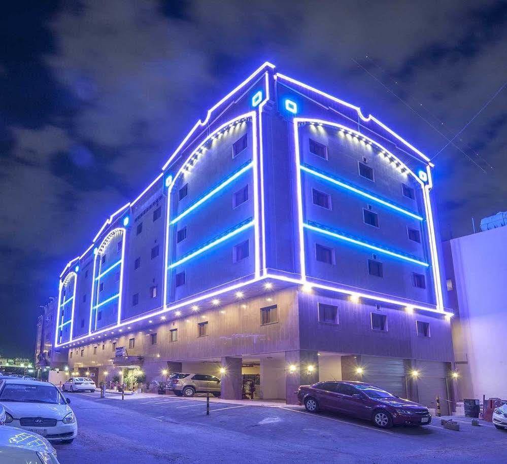 Al Ezzah Palace Hotel Suites Джеда Екстериор снимка